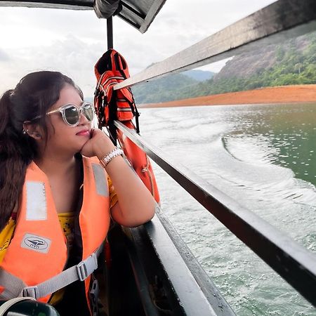 Thenmala Ecoresort Punalur ภายนอก รูปภาพ