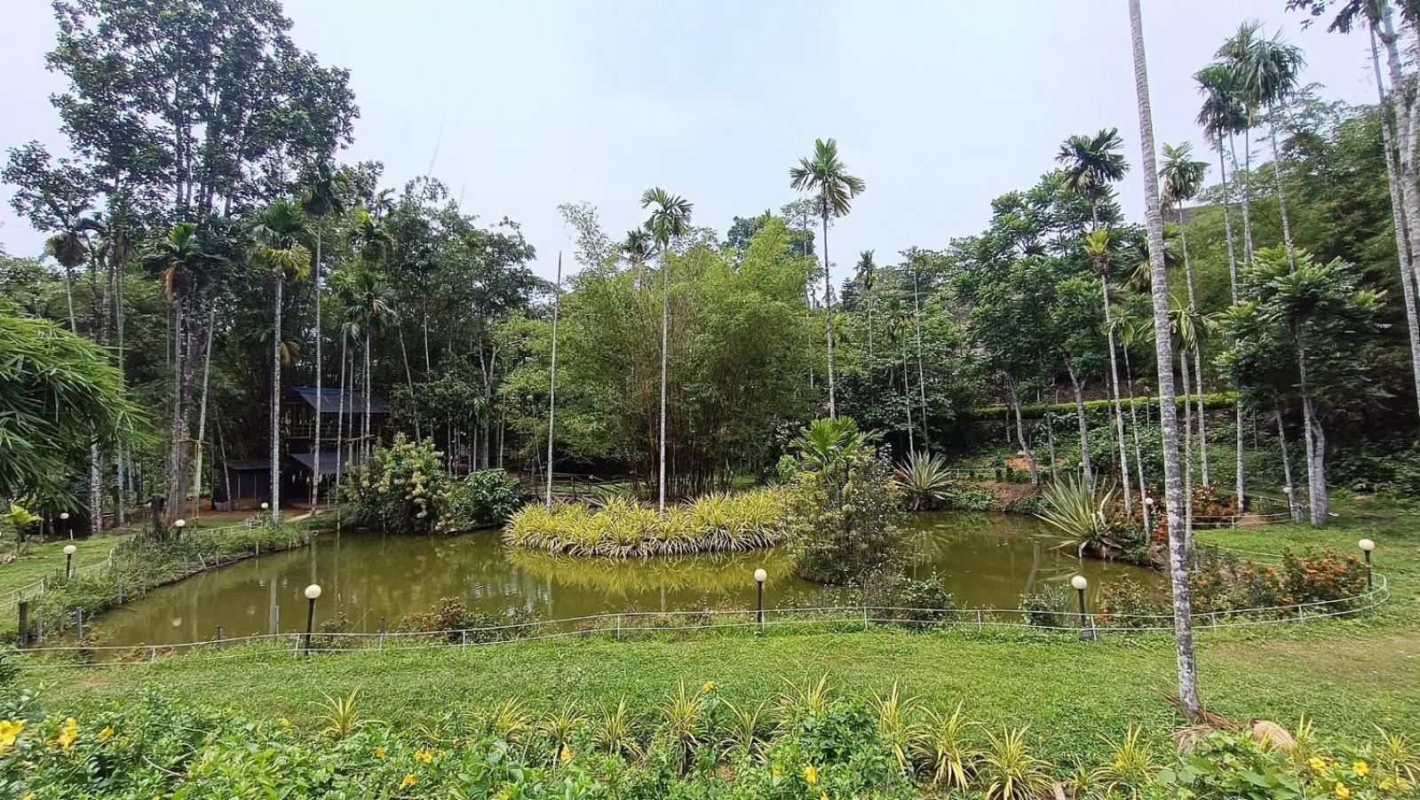 Thenmala Ecoresort Punalur ภายนอก รูปภาพ